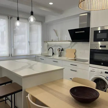 Apartamento Bidebarrieta Etxea , Recién Reformado *